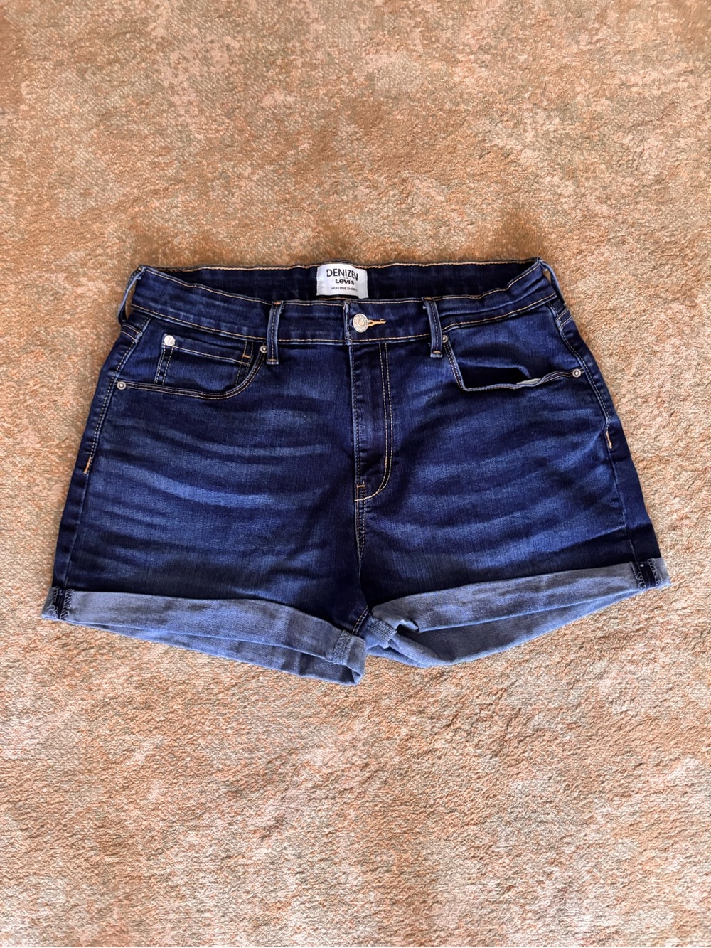 Denizen Levi’s High Rise Denim Shorts Dark Wash W32